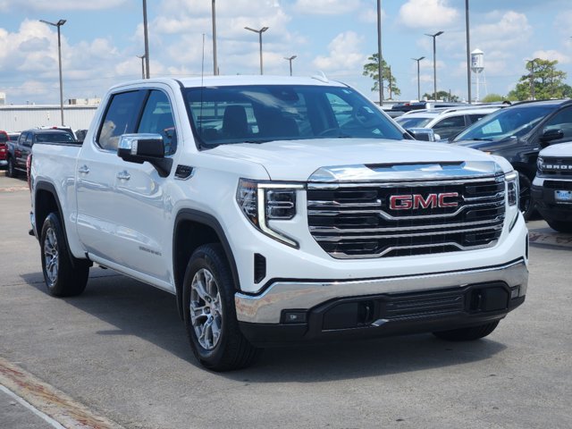 2024 GMC Sierra 1500 SLT 3