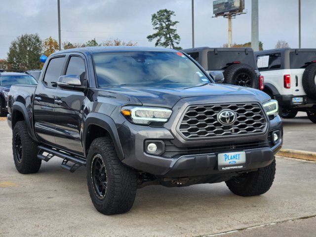 2021 Toyota Tacoma 4WD  3