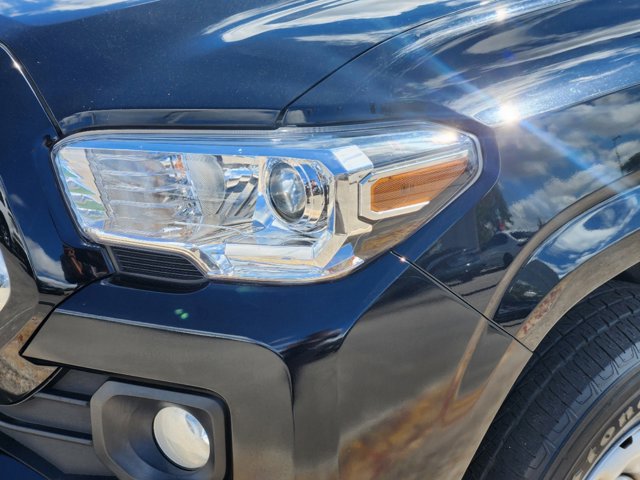 2022 Toyota Tacoma 2WD SR5 8