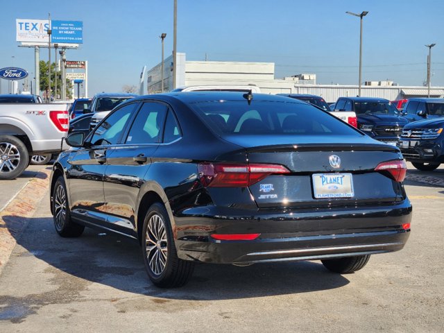 2021 Volkswagen Jetta R-Line 4