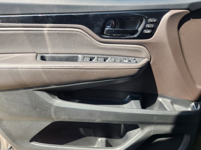 2019 Honda Odyssey Elite 22