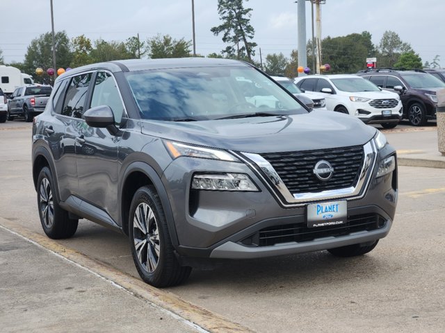 2023 Nissan Rogue SV 3