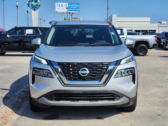 2023 Nissan Rogue SV 2