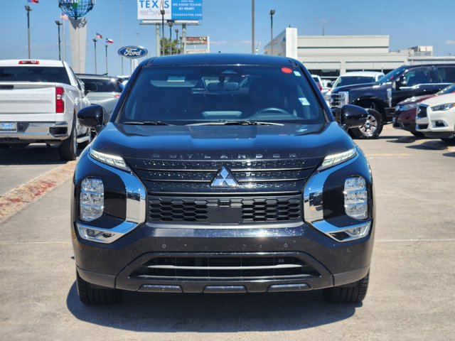 2023 Mitsubishi Outlander SE Black Edition 2