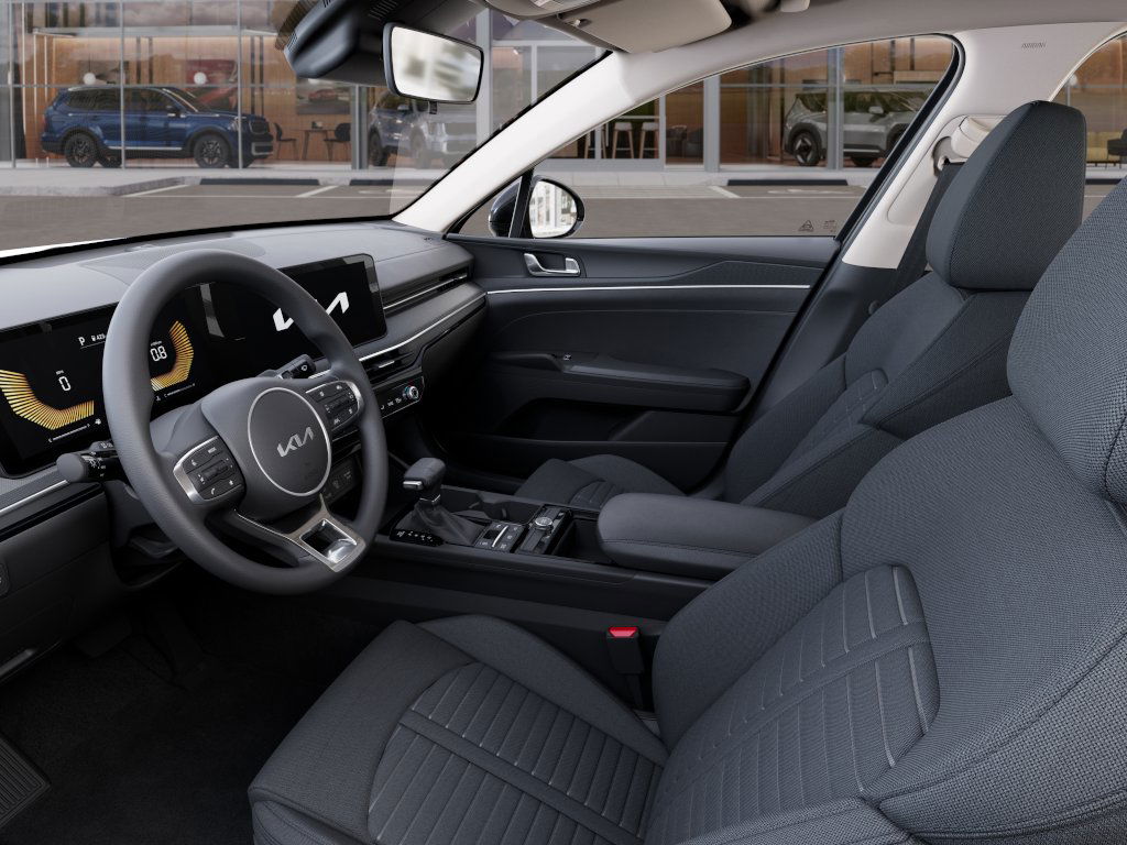 2025 Kia K5 LXS Auto FWD photo