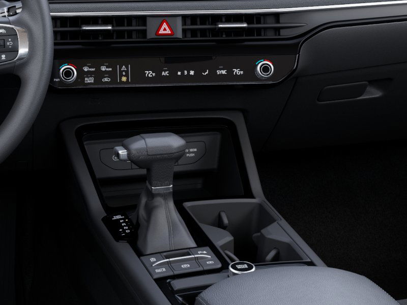 2025 Kia K5 LXS Auto FWD photo