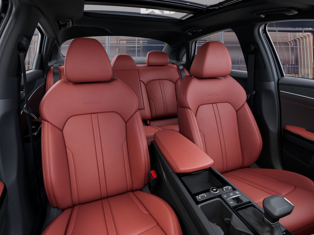 2025 Kia K5 GT-Line Auto FWD photo
