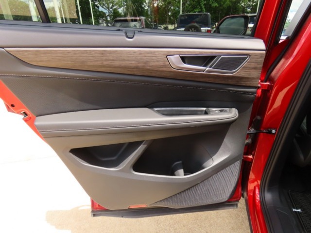2024 Volkswagen Atlas 2.0T SEL 4MOTION photo