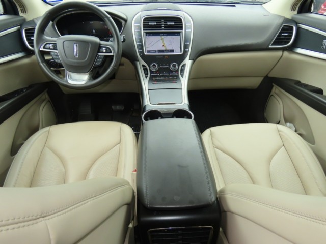2020 Lincoln Nautilus Standard FWD photo