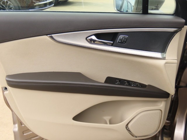 2020 Lincoln Nautilus Standard FWD photo