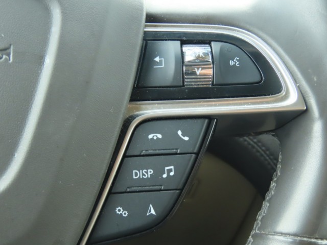 2020 Lincoln Nautilus Standard FWD photo