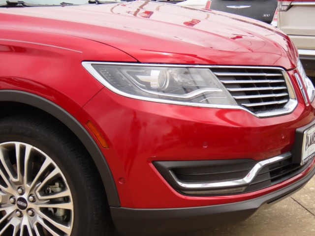 2017 Lincoln MKX Reserve FWD photo