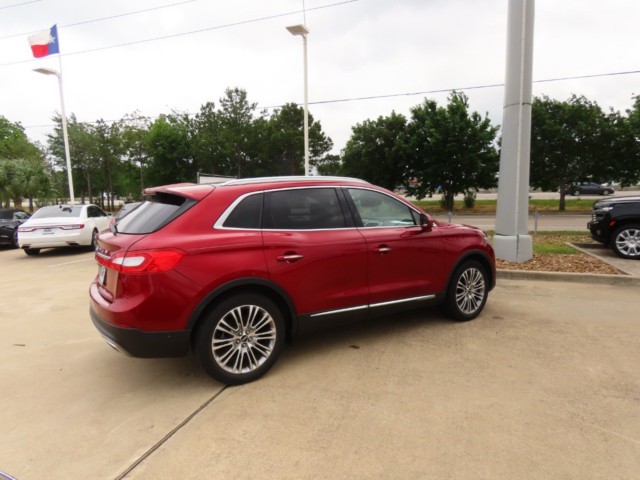 2017 Lincoln MKX Reserve FWD photo