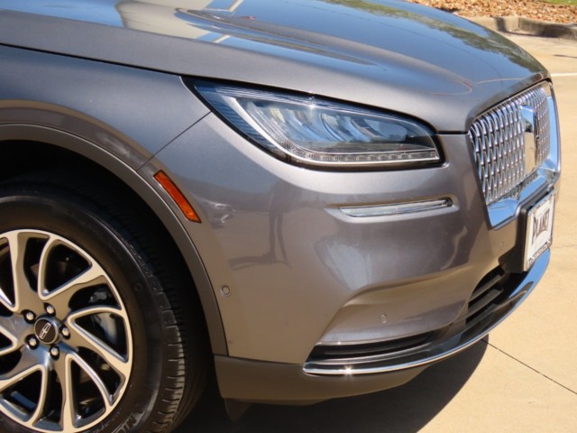 2022 Lincoln Corsair Standard FWD photo