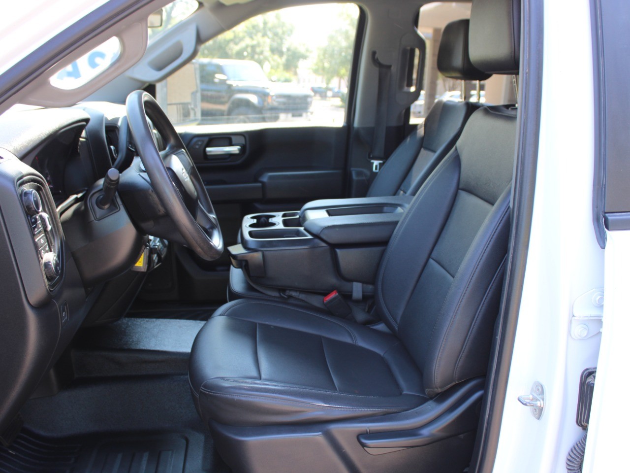 2022 Chevrolet Silverado 2500HD 4WD Crew Cab 172 Work Truck photo