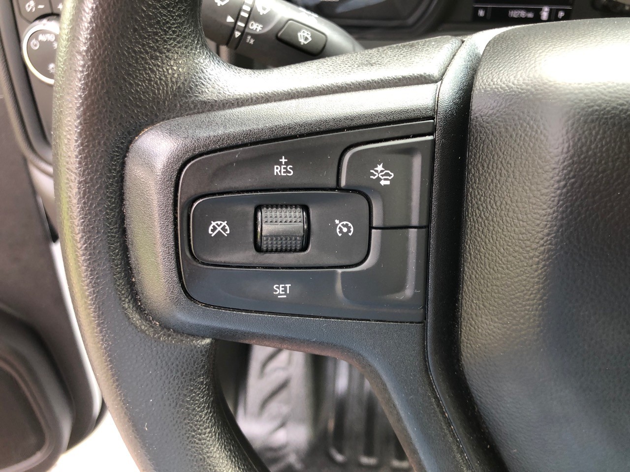 2024 Chevrolet Silverado 1500 2WD Reg Cab 140 Work Truck photo
