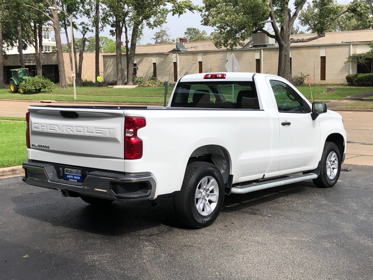 2024 Chevrolet Silverado 1500 2WD Reg Cab 140 Work Truck photo