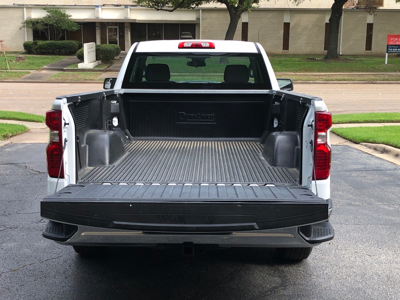 2024 Chevrolet Silverado 1500 2WD Reg Cab 140 Work Truck photo