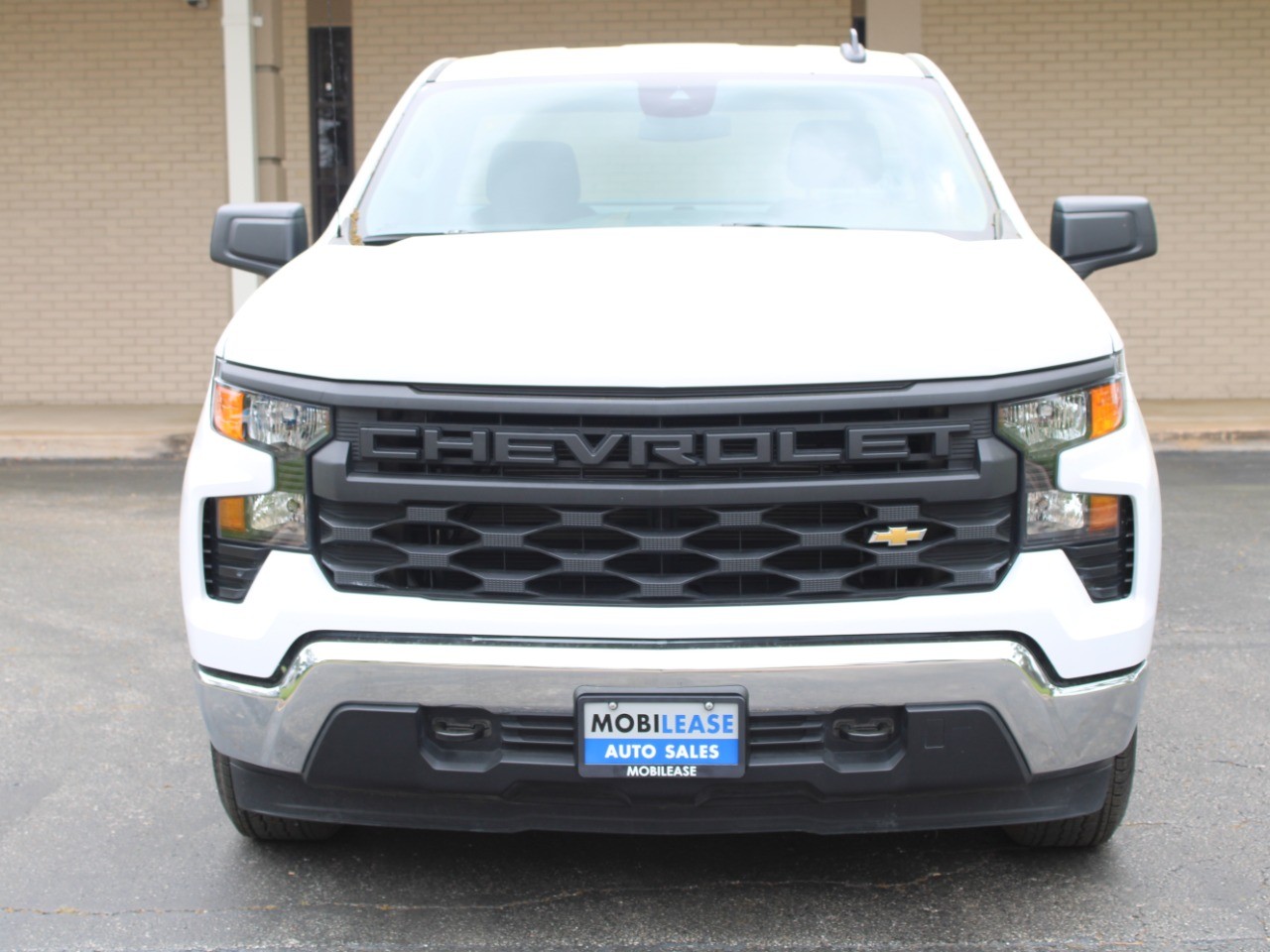 2024 Chevrolet Silverado 1500 2WD Reg Cab 140 Work Truck photo
