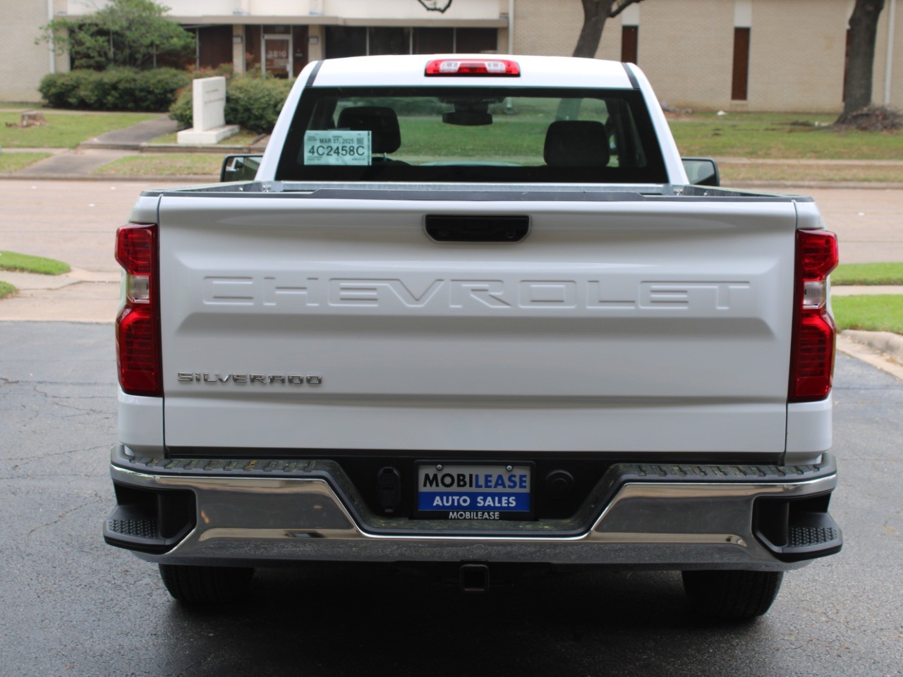 2024 Chevrolet Silverado 1500 2WD Reg Cab 140 Work Truck photo
