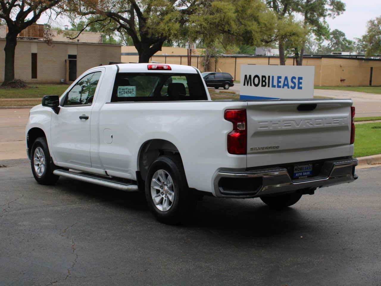 2024 Chevrolet Silverado 1500 2WD Reg Cab 140 Work Truck photo
