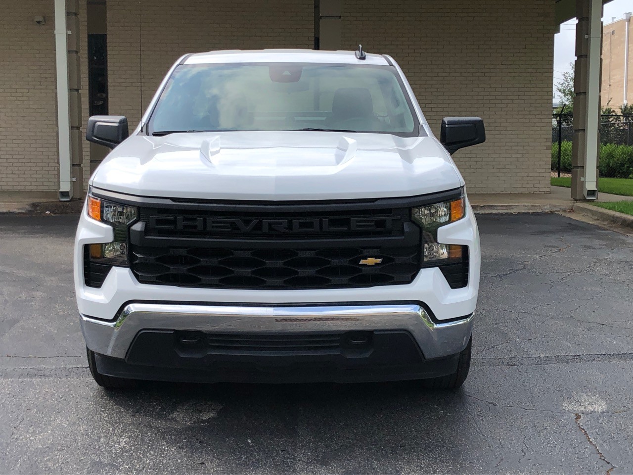 2024 Chevrolet Silverado 1500 2WD Reg Cab 140 Work Truck photo
