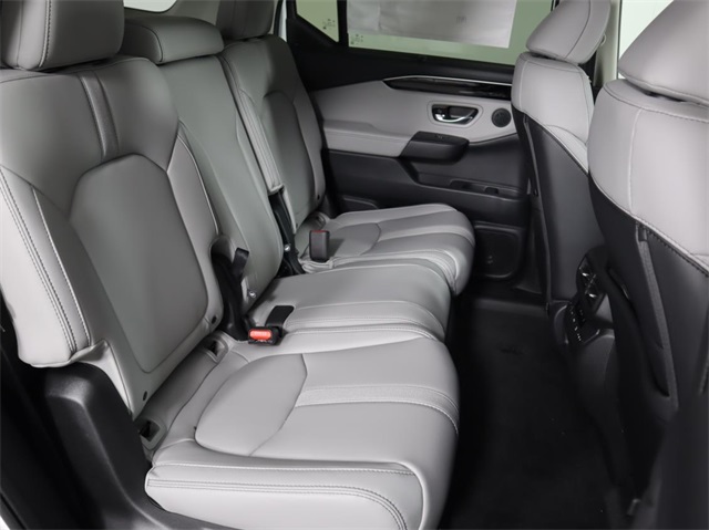 2025 Honda Pilot EX-L photo