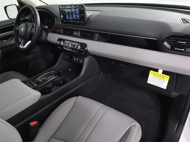 2025 Honda Pilot EX-L photo