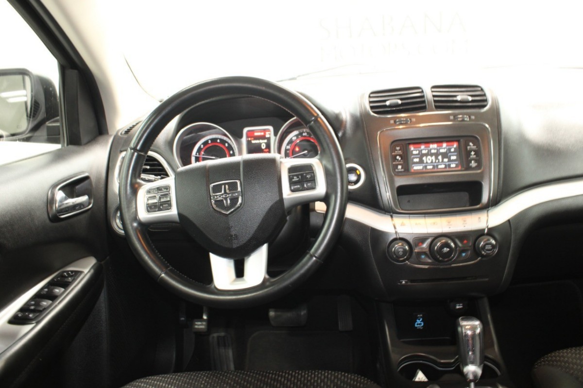 2020 Dodge Journey SE Value FWD photo