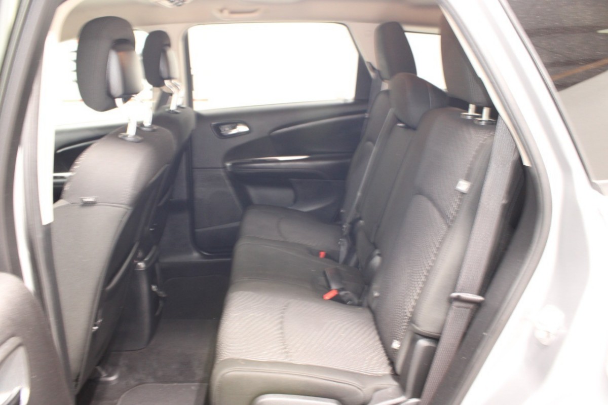 2020 Dodge Journey SE Value FWD photo