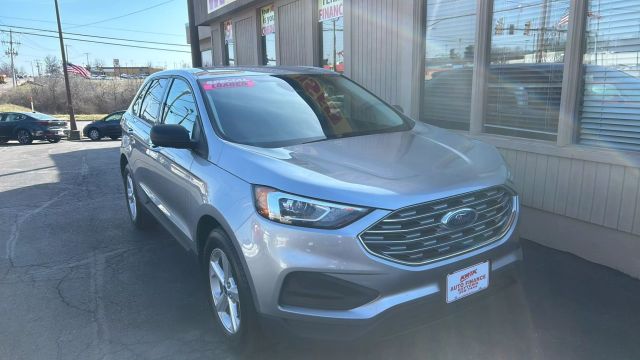 2022 Ford Edge SE Sport Utility 4D photo