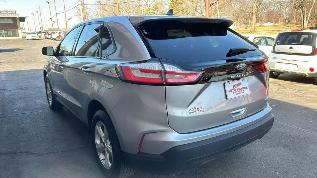 2022 Ford Edge SE Sport Utility 4D photo