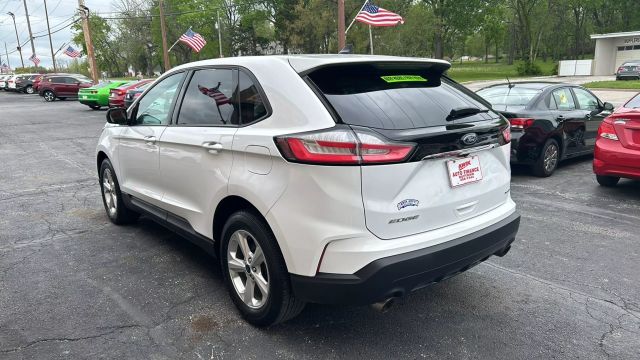 2019 Ford Edge SE Sport Utility 4D photo