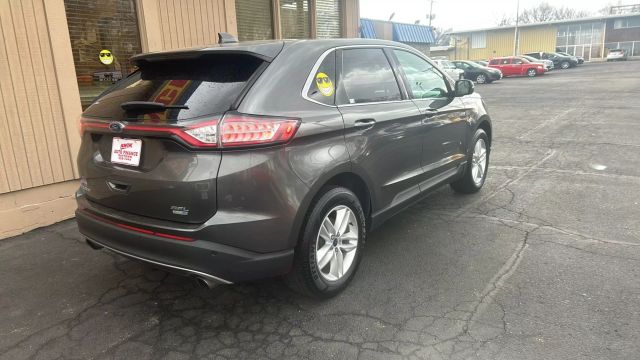 2016 Ford Edge SEL Sport Utility 4D photo