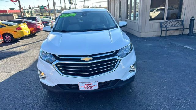 2020 Chevrolet Equinox LT Sport Utility 4D photo