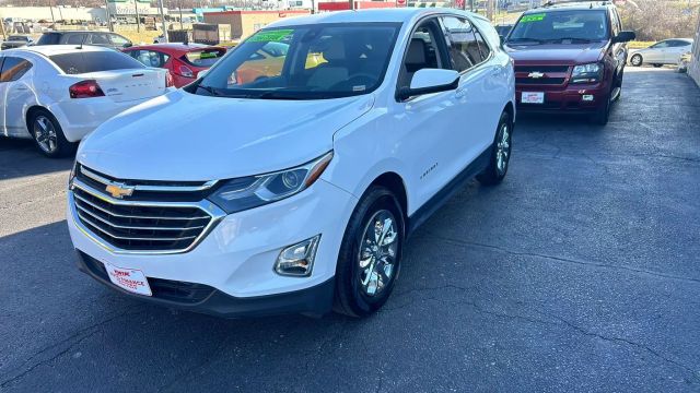 2020 Chevrolet Equinox LT Sport Utility 4D photo