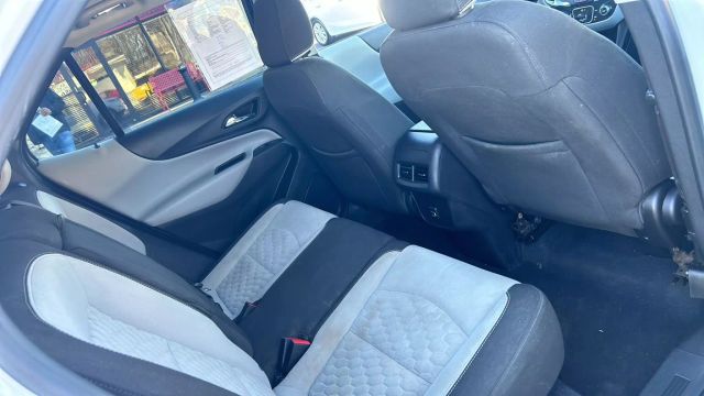 2020 Chevrolet Equinox LT Sport Utility 4D photo