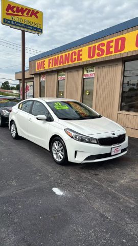 2017 Kia Forte S Sedan 4D photo