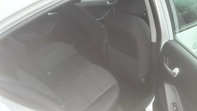 2018 Kia Forte LX Sedan 4D photo