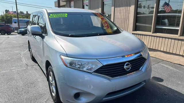 2015 Nissan Quest SV