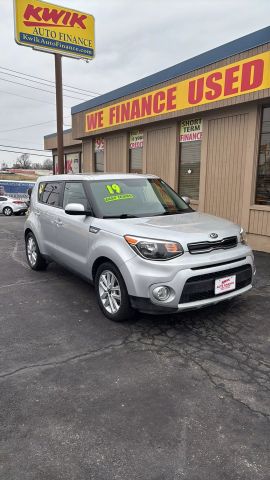 2019 Kia Soul + Wagon 4D photo