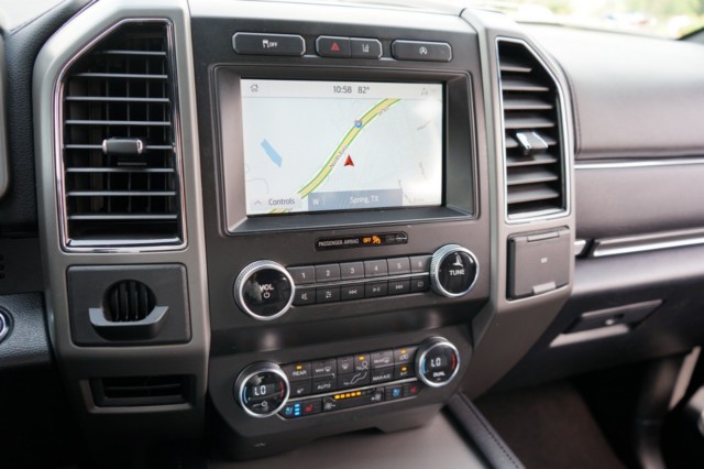 2021 Ford Expedition Max XLT 4x2 photo