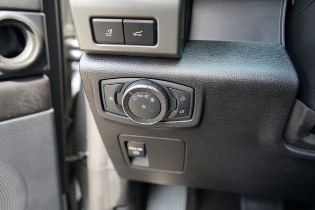 2021 Ford Expedition Max XLT 4x2 photo