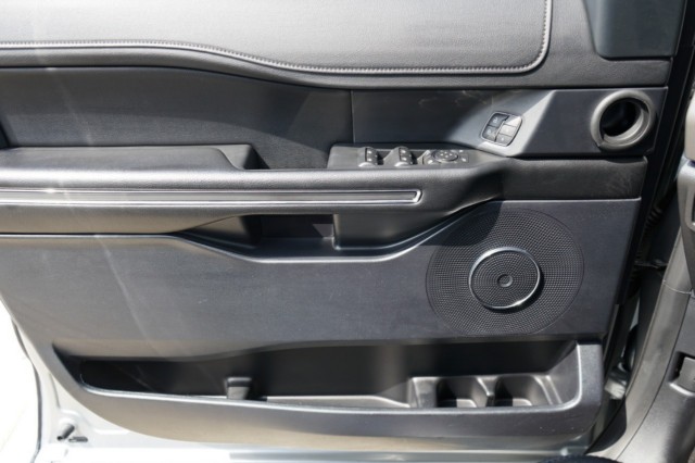 2021 Ford Expedition Max XLT 4x2 photo