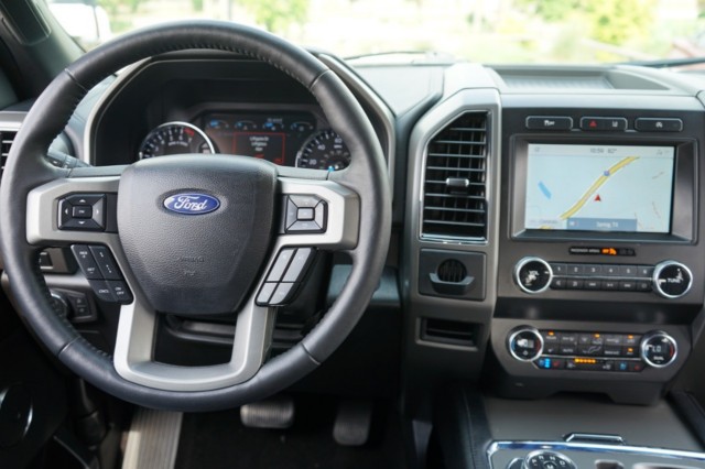 2021 Ford Expedition Max XLT 4x2 photo