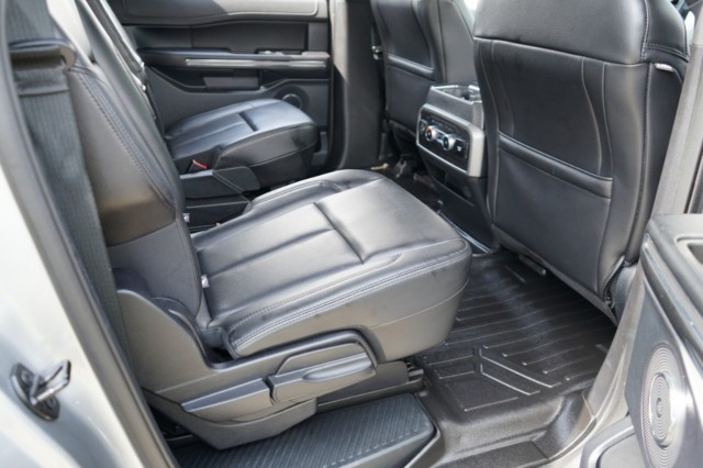 2021 Ford Expedition Max XLT 4x2 photo