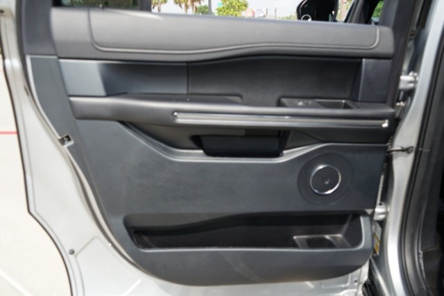 2021 Ford Expedition Max XLT 4x2 photo