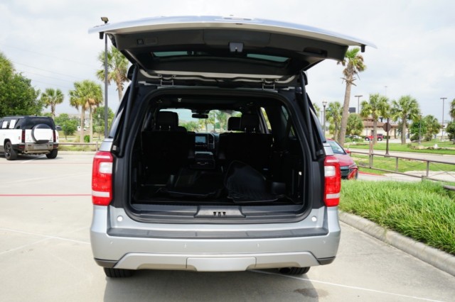 2021 Ford Expedition Max XLT 4x2 photo