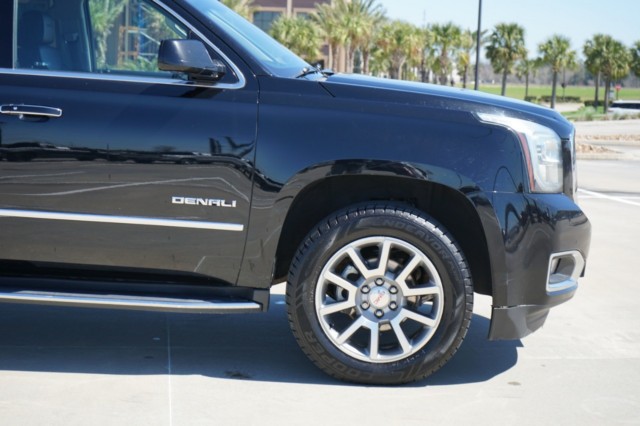 2018 GMC Yukon 4WD 4dr Denali photo