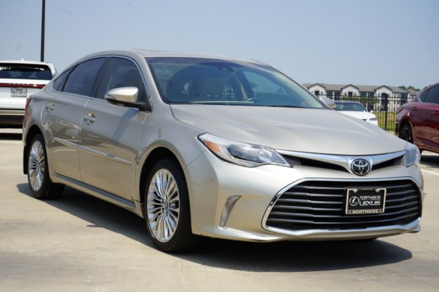 2018 Toyota Avalon Limited (Natl) photo